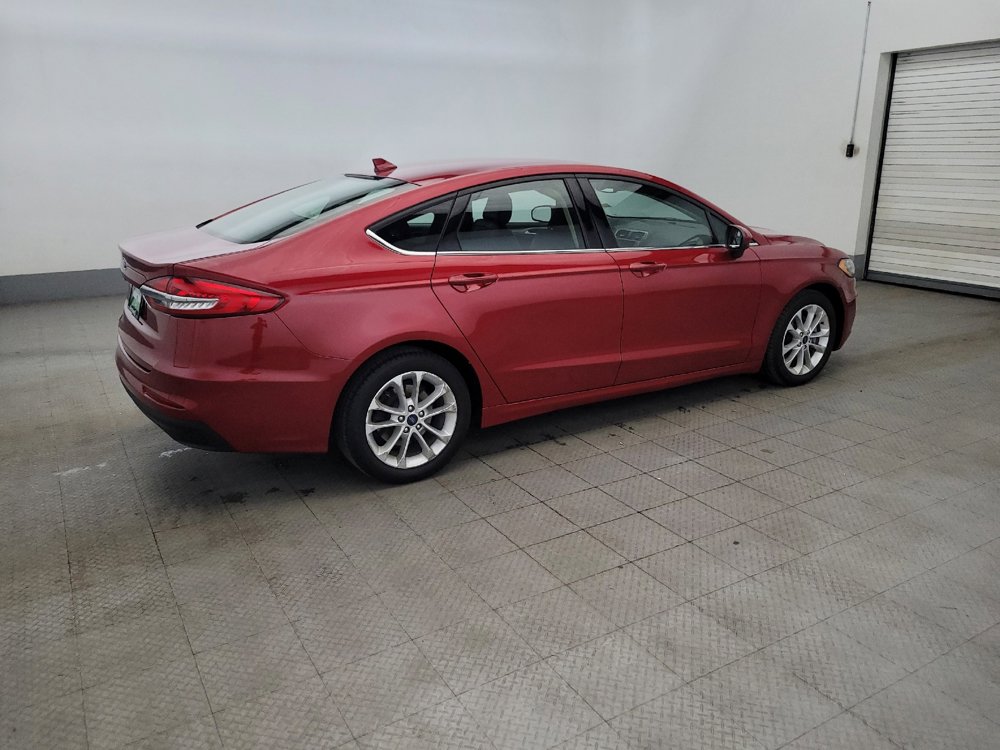 Used 2020 Ford Fusion SE image 10