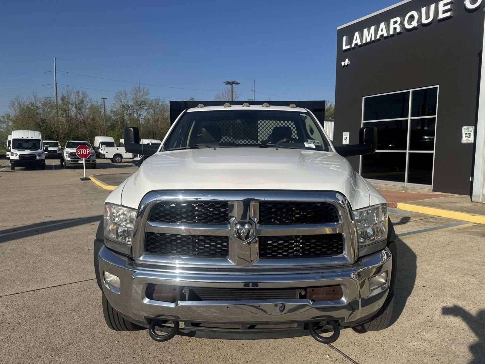 Used 2015 RAM 5500 Tradesman w/ Power & Remote Entry Group RWD image 3