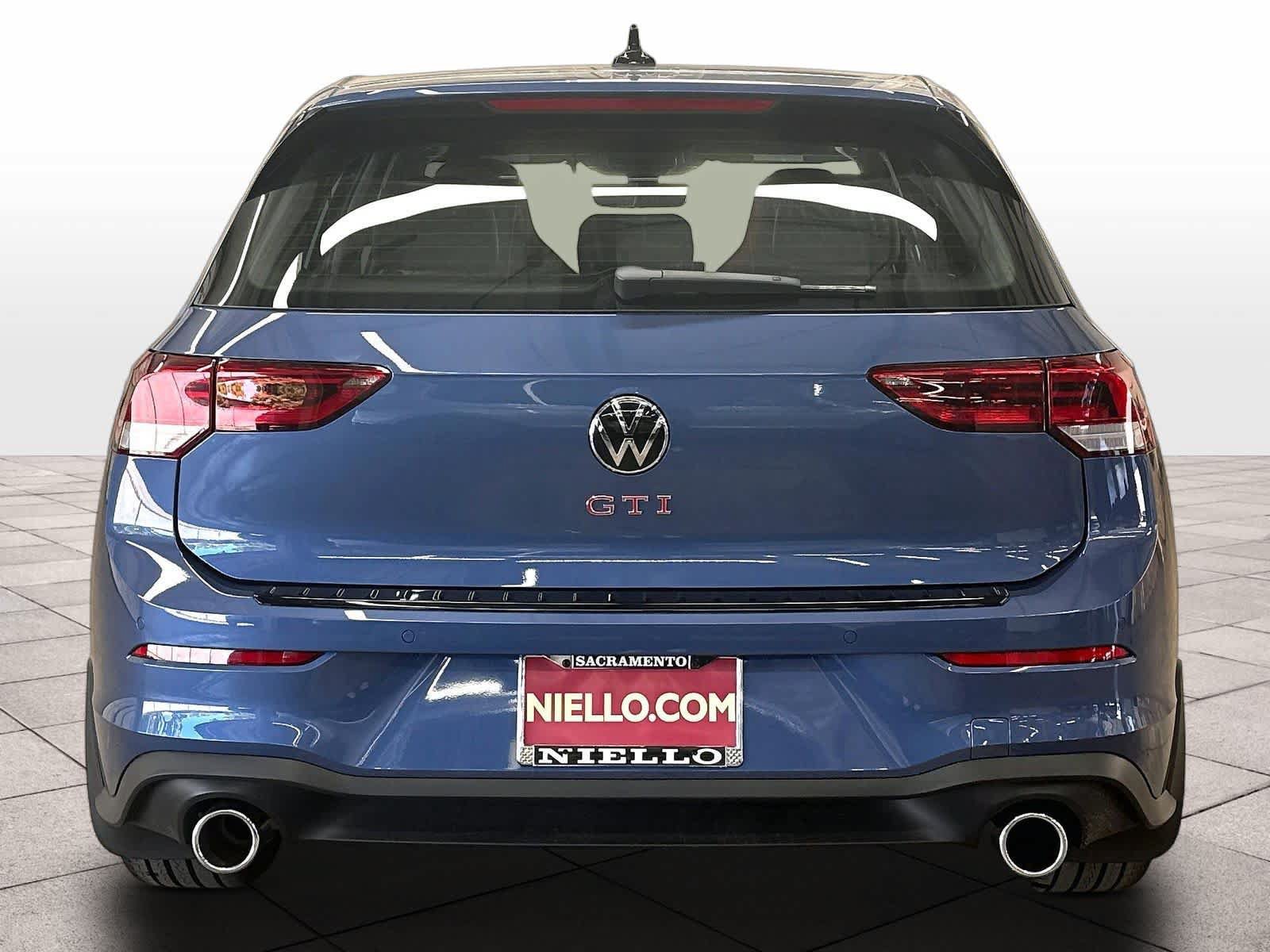 New 2026 Volkswagen GTI SE FWD image 4