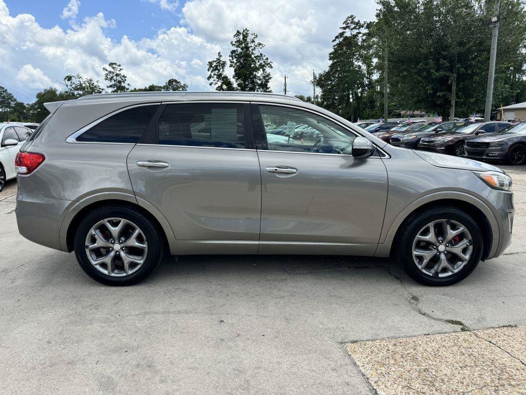 Used 2018 Kia Sorento SX FWD image 2