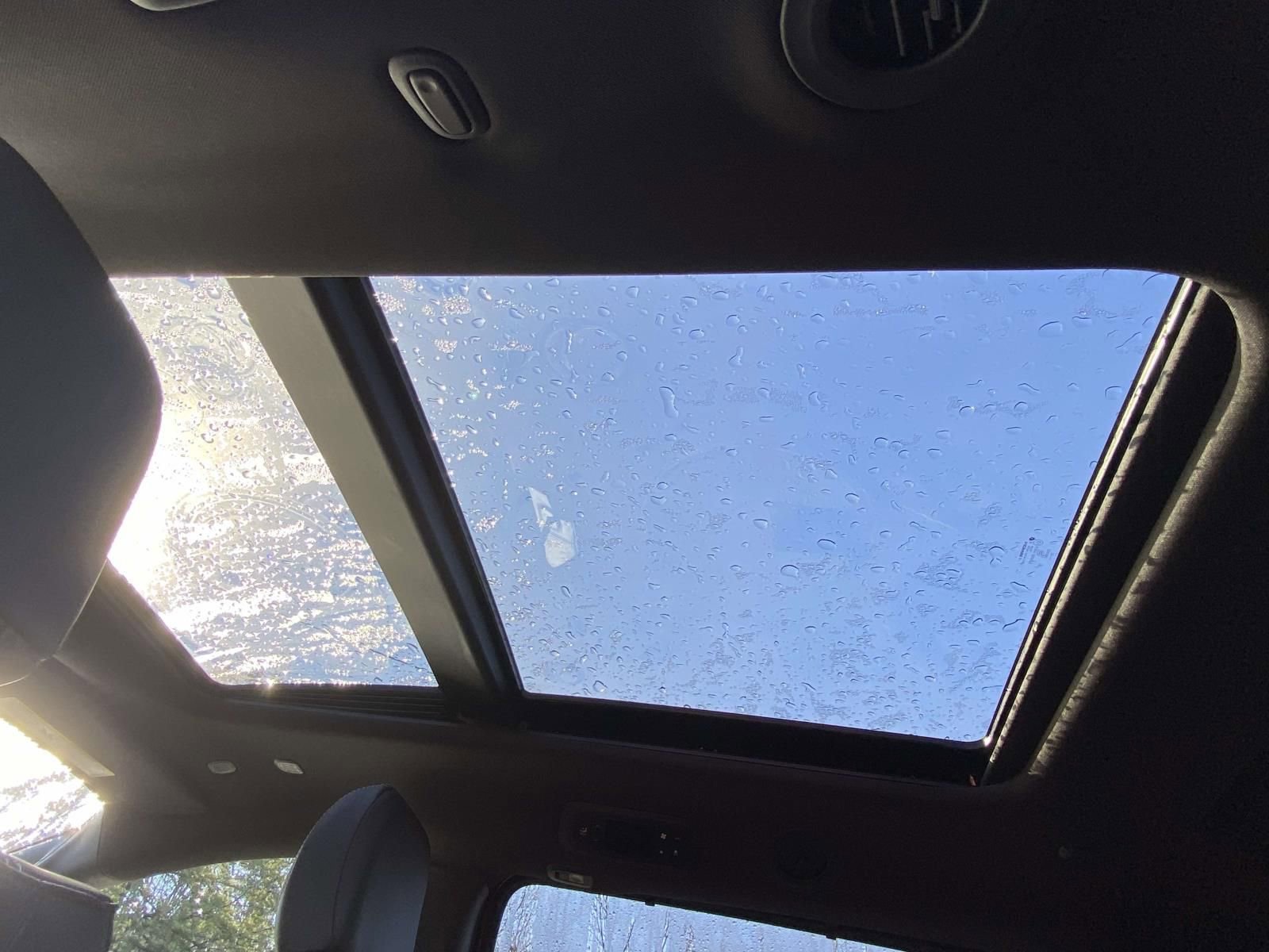 New 2026 Chrysler Pacifica Select image 13