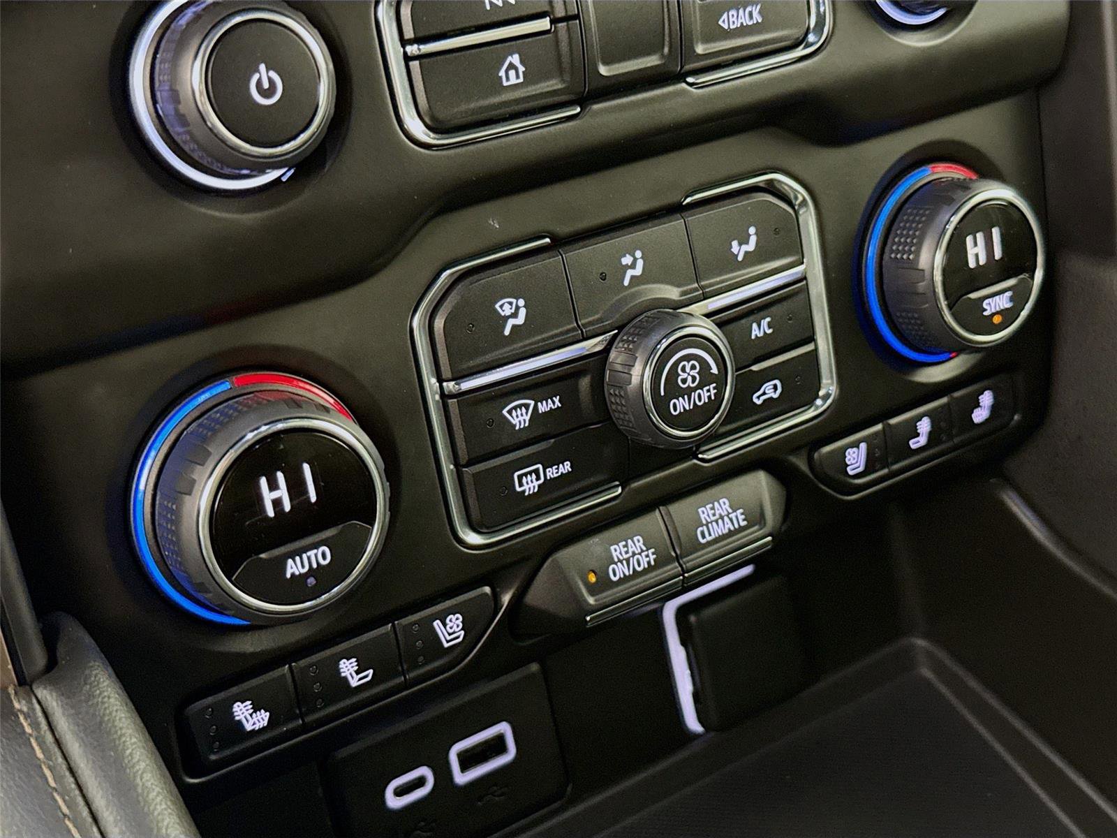 Used 2022 Chevrolet Tahoe High Country image 16