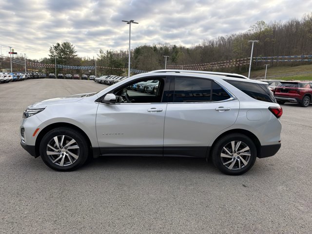 Used 2022 Chevrolet Equinox Premier w/ LPO, Floor Liner Package AWD/4WD image 8