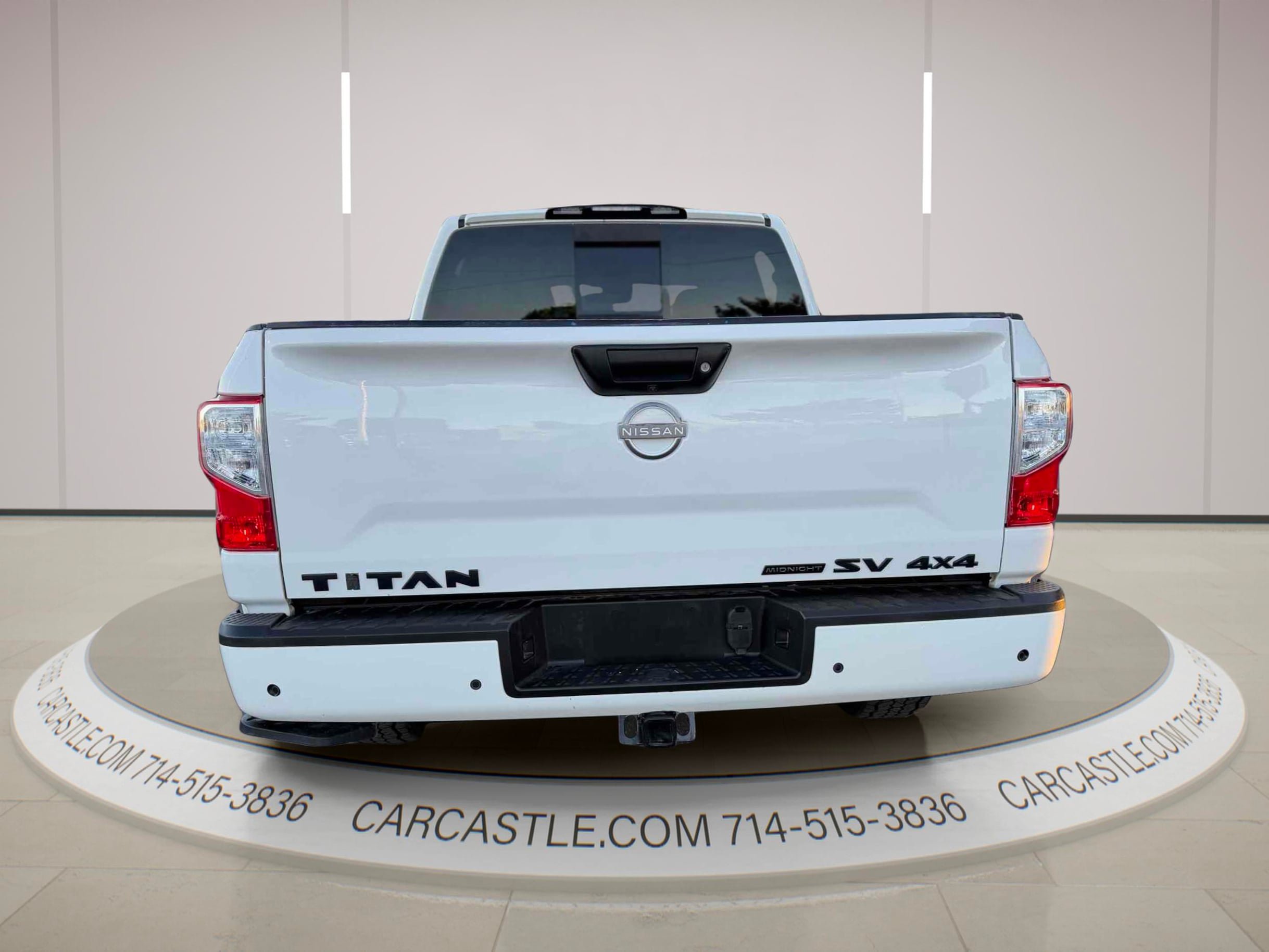 Used 2023 Nissan Titan SV w/ SV Convenience Package AWD/4WD image 4