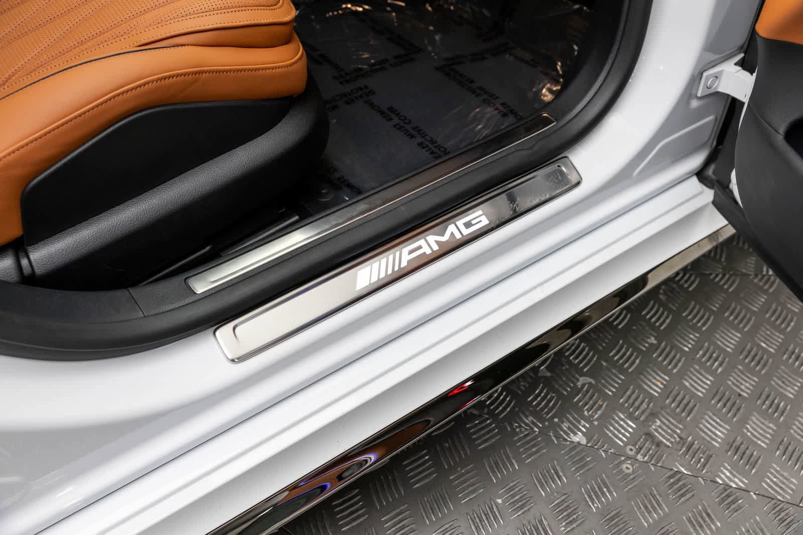 Used 2025 Mercedes-Benz S 63 AMG S w/ Rear Seat Package image 58