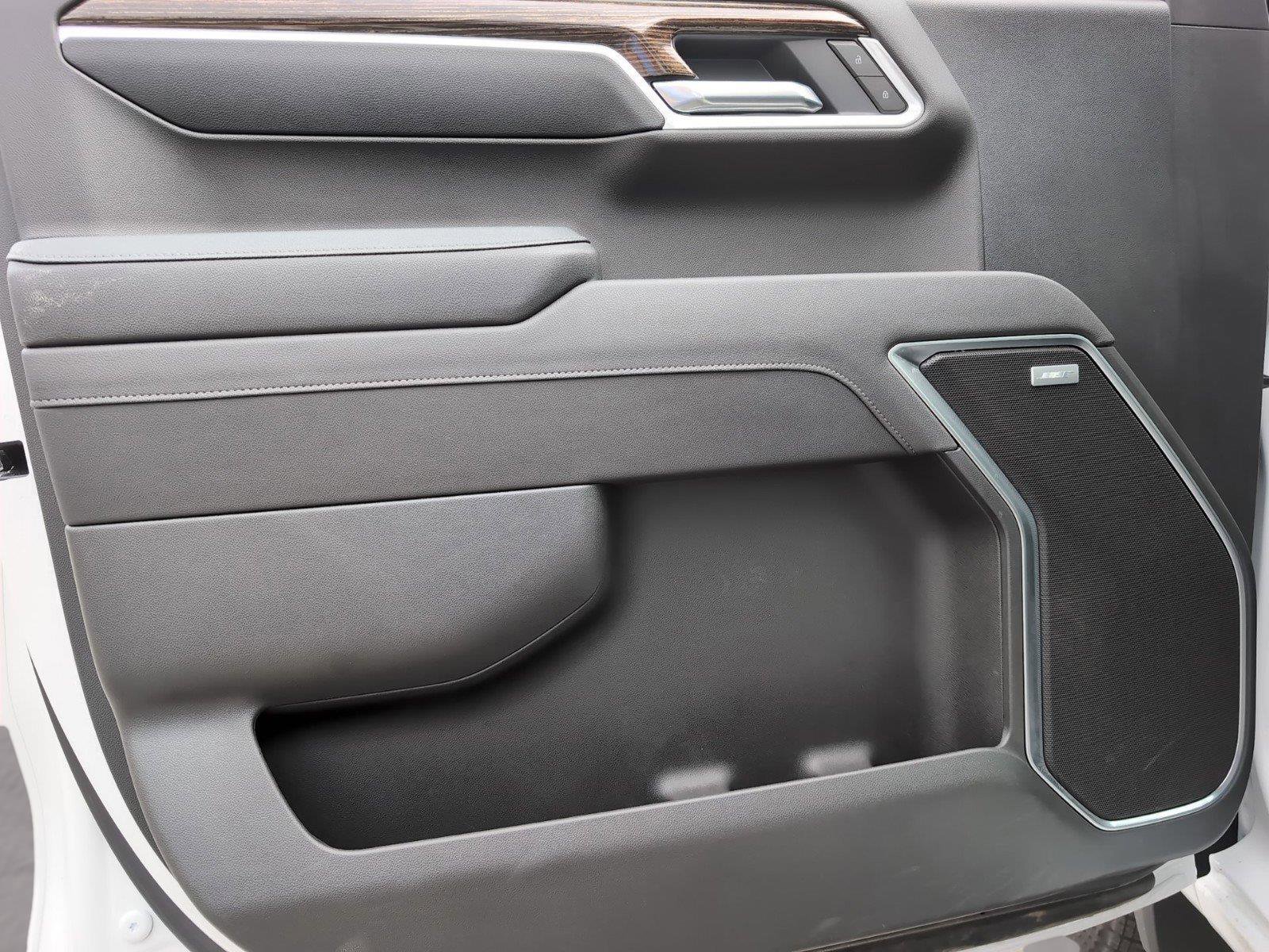 New 2026 GMC Sierra 1500 Elevation w/ Elevation Premium Package image 27