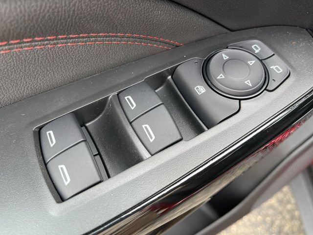 New 2026 Chevrolet Trax RS w/ Sunroof Package FWD image 13