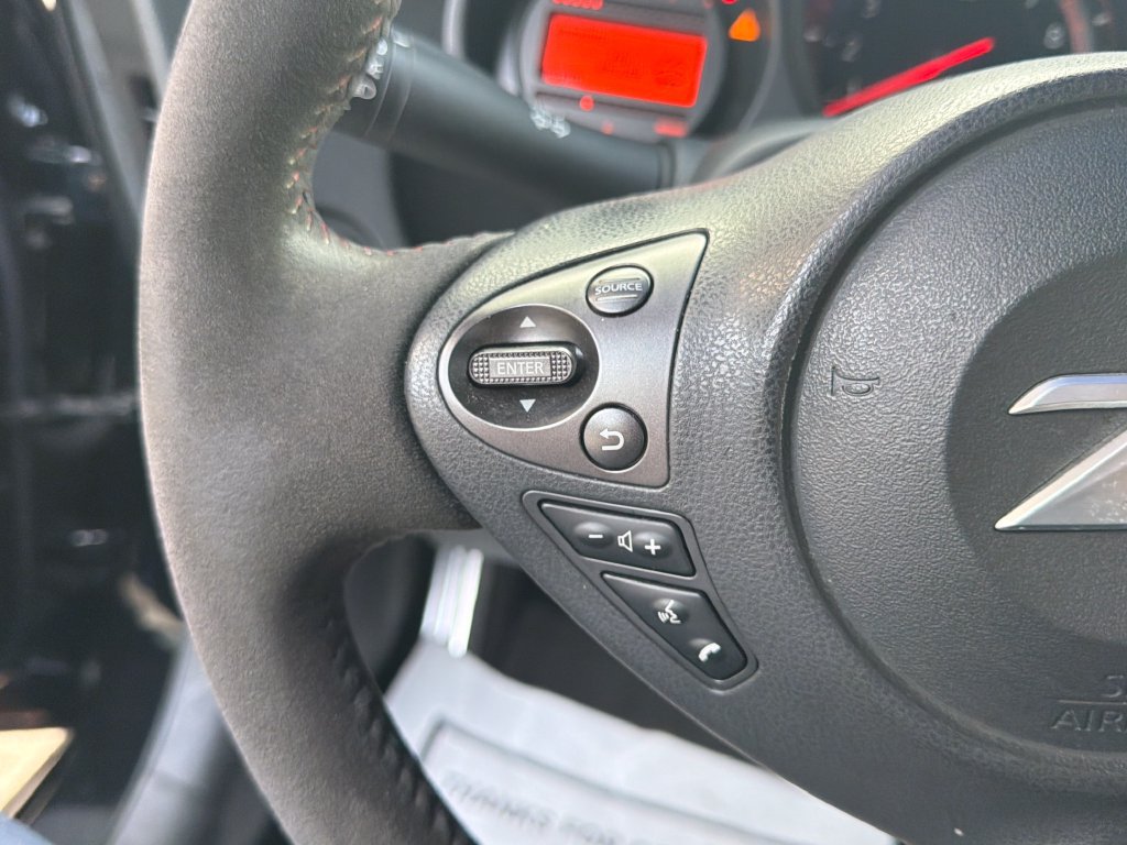 Used 2019 Nissan 370Z NISMO RWD image 18