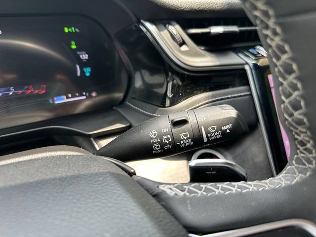 Used 2024 Jeep Grand Cherokee Limited 4xe AWD/4WD image 25