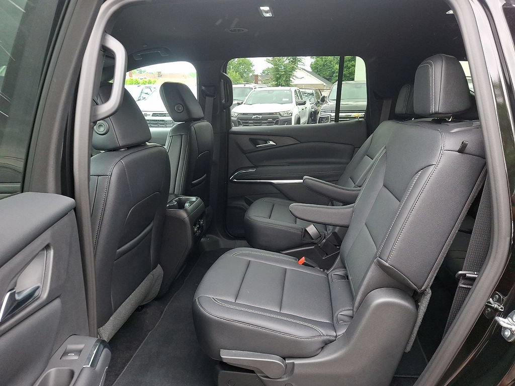 Used 2026 Chevrolet Traverse LT w/ Driver Confidence Package AWD/4WD image 10