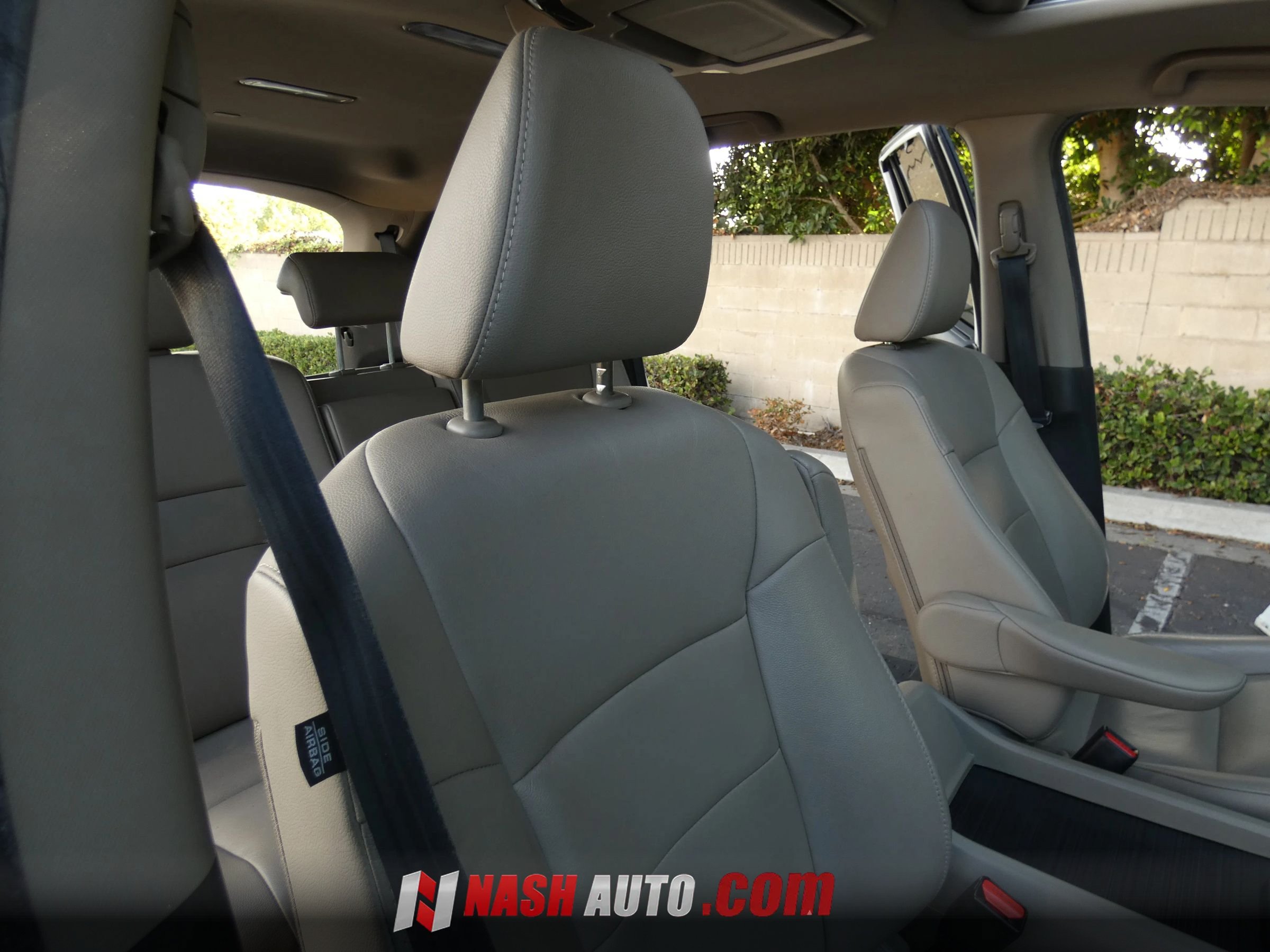 Used 2019 Honda Pilot Touring image 32