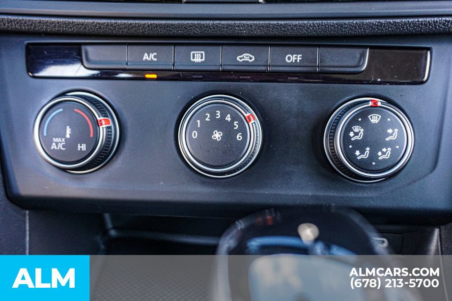 Used 2024 Volkswagen Jetta S image 40