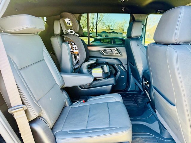 Used 2025 GMC Yukon Denali image 11