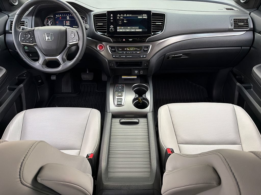 Used 2023 Honda Passport EX-L image 10