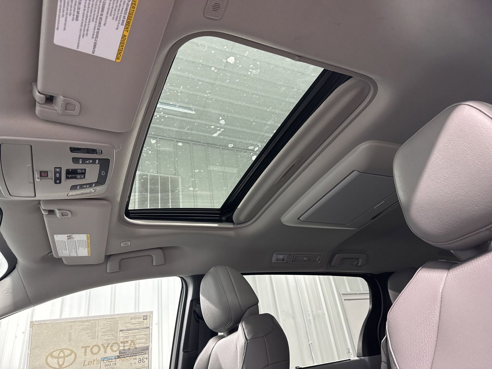 New 2026 Toyota Sienna XLE FWD image 37