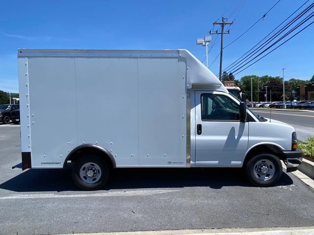 New 2026 Chevrolet Express 3500 w/ Power Convenience Package RWD image 8