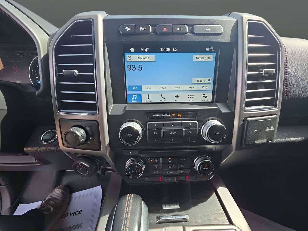 Used 2018 Ford F150 Platinum w/ Equipment Group 701A Luxury image 17