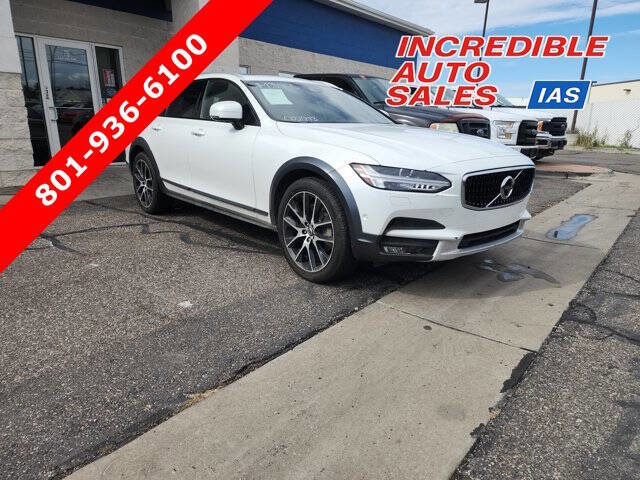 Used 2018 Volvo V90 T6 Cross Country w/ Convenience Package