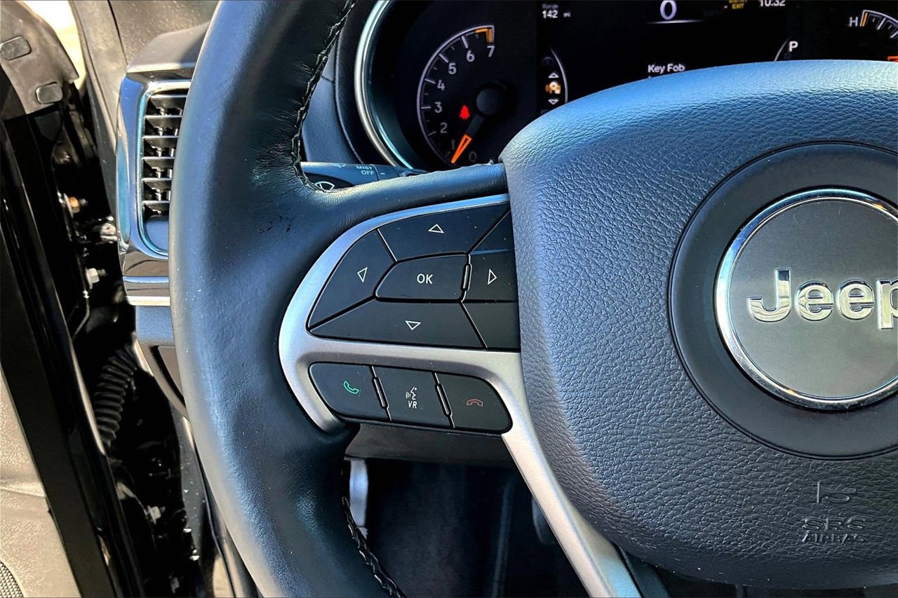Used 2019 Jeep Grand Cherokee Overland image 28
