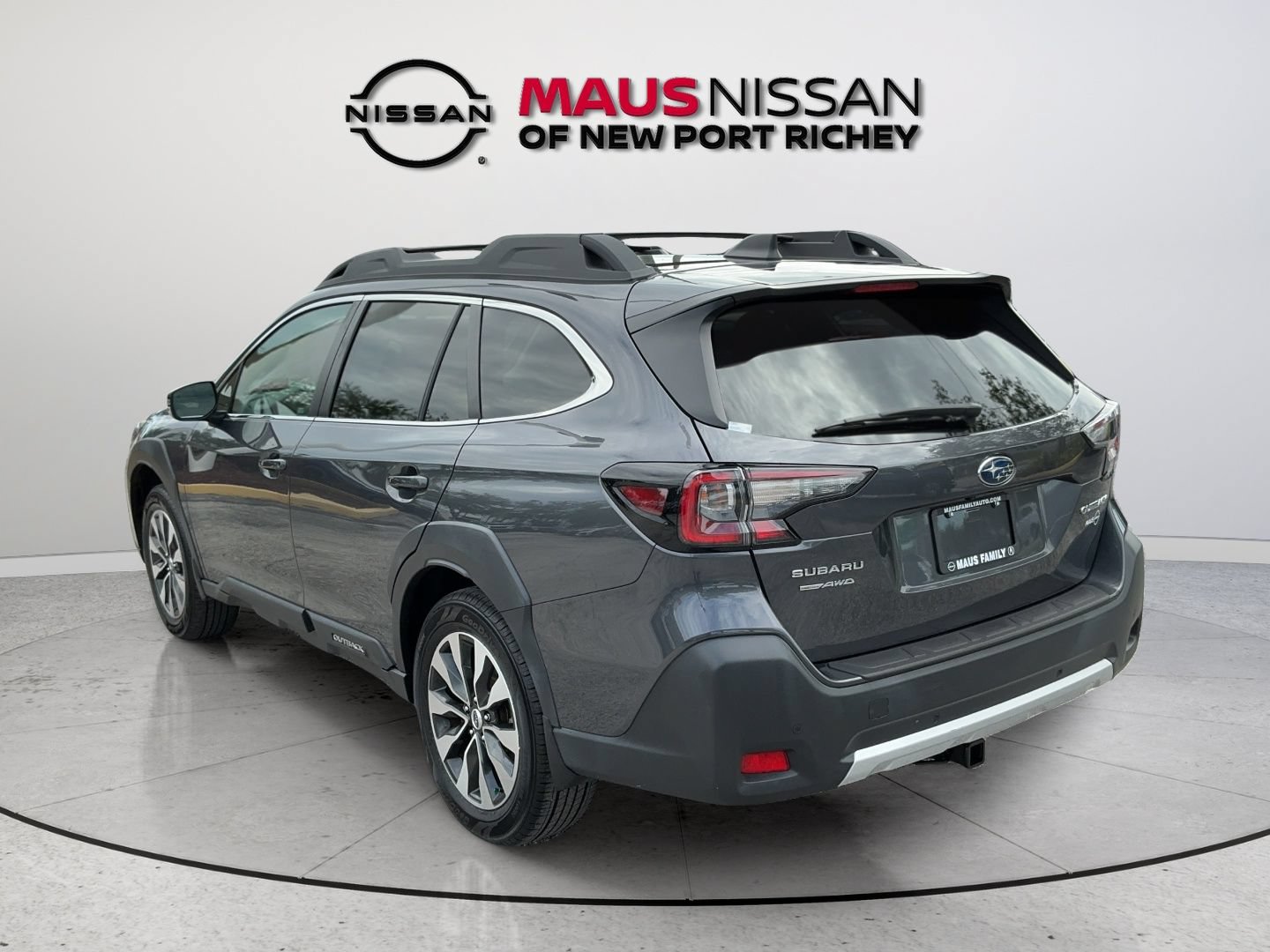 Used 2024 Subaru Outback Limited AWD/4WD image 8