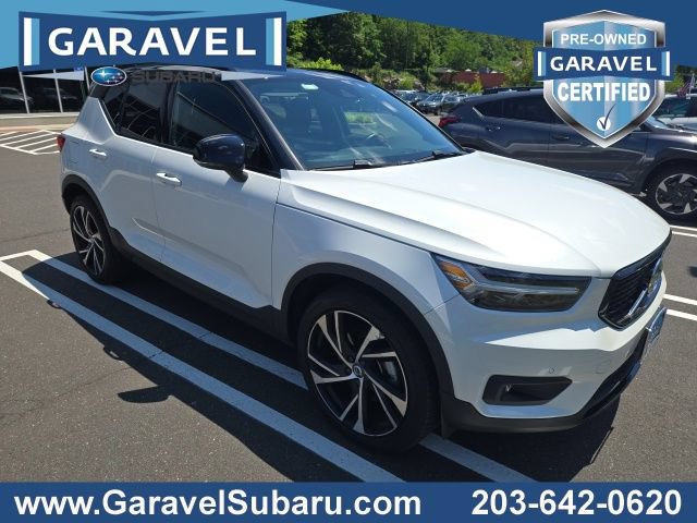Used 2021 Volvo XC40 T5 R-Design w/ Climate Package AWD/4WD image 1