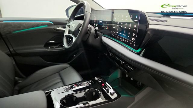 Used 2025 Audi A6 e-tron Premium Plus w/ Premium Plus RWD image 36