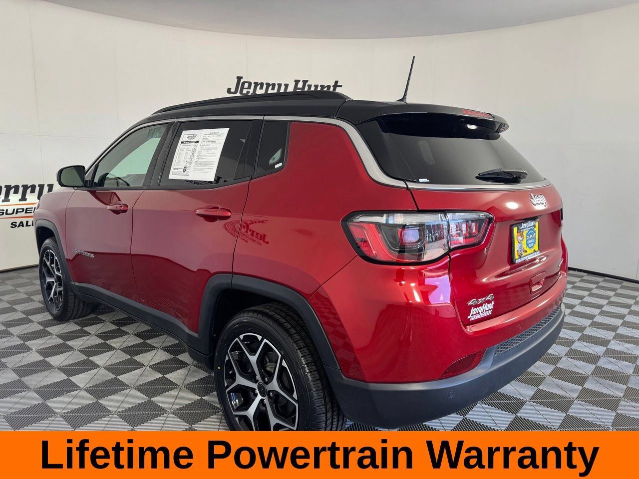 Used 2025 Jeep Compass Limited AWD/4WD image 10