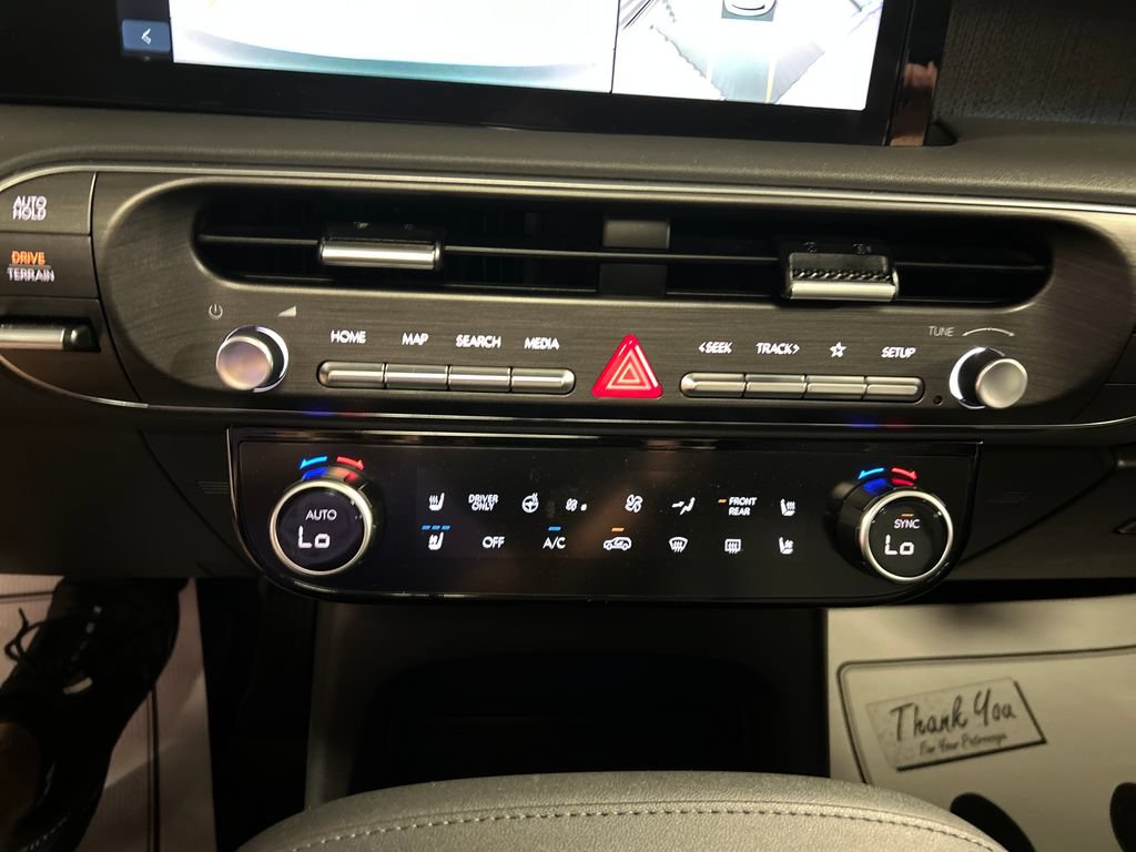 Used 2026 Hyundai Palisade Limited AWD/4WD image 17