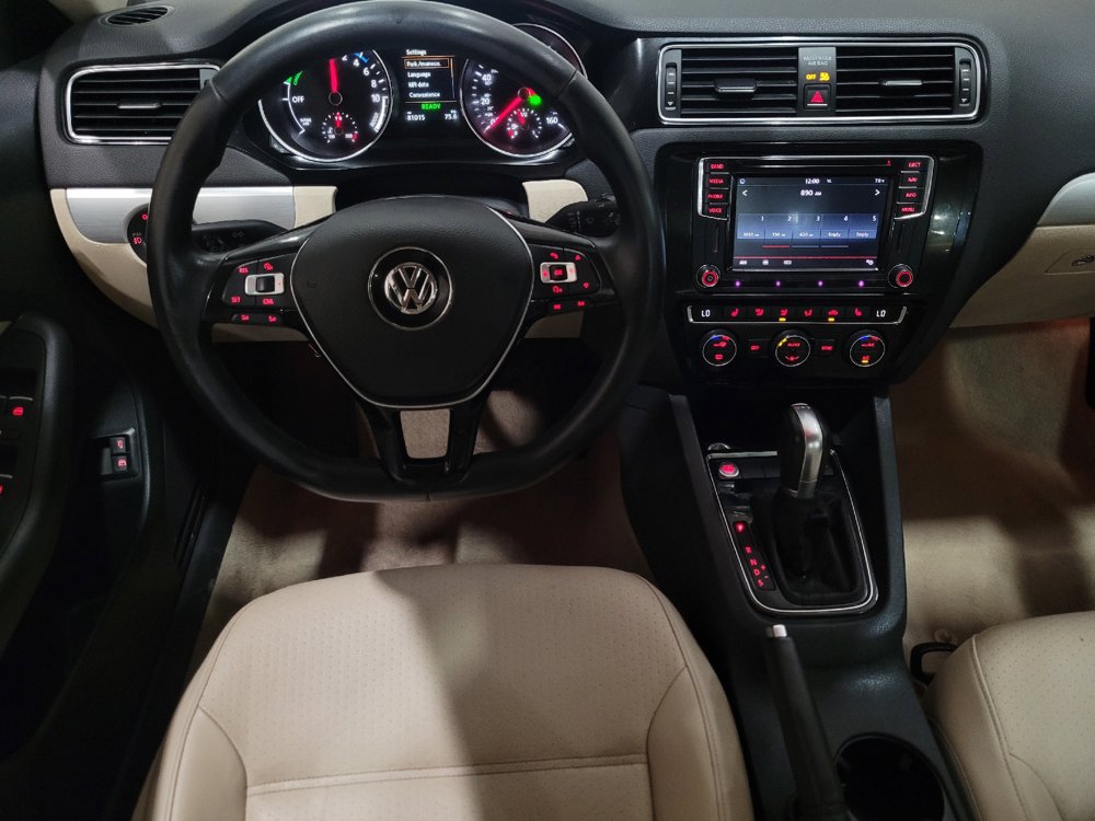 Used 2016 Volkswagen Jetta SEL Premium FWD image 22
