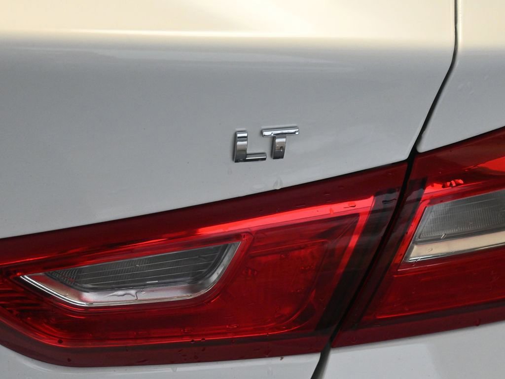 Used 2023 Chevrolet Malibu LT image 21