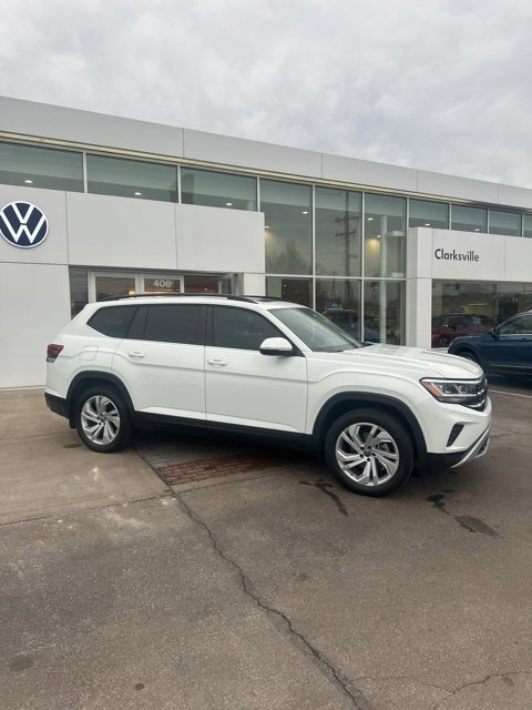 Used 2023 Volkswagen Atlas SE w/ Panoramic Sunroof Package image 4