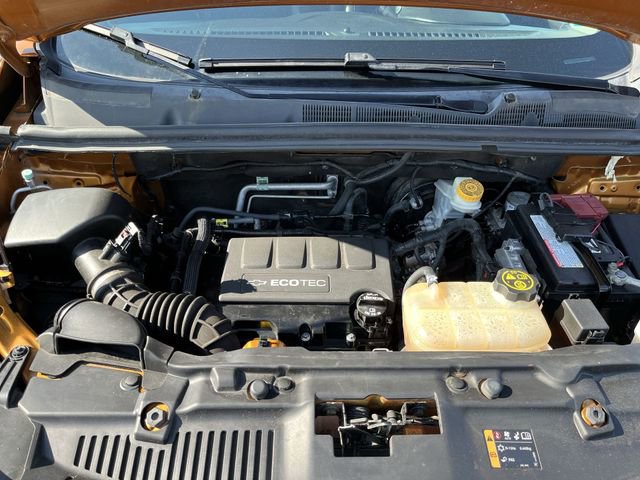 Used 2017 Chevrolet Trax LT w/ LT Convenience Package image 19