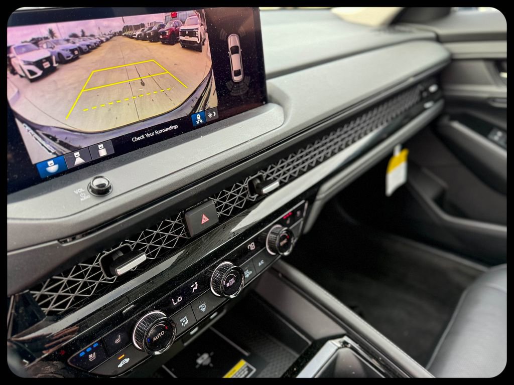 Used 2024 Honda Accord Touring image 26