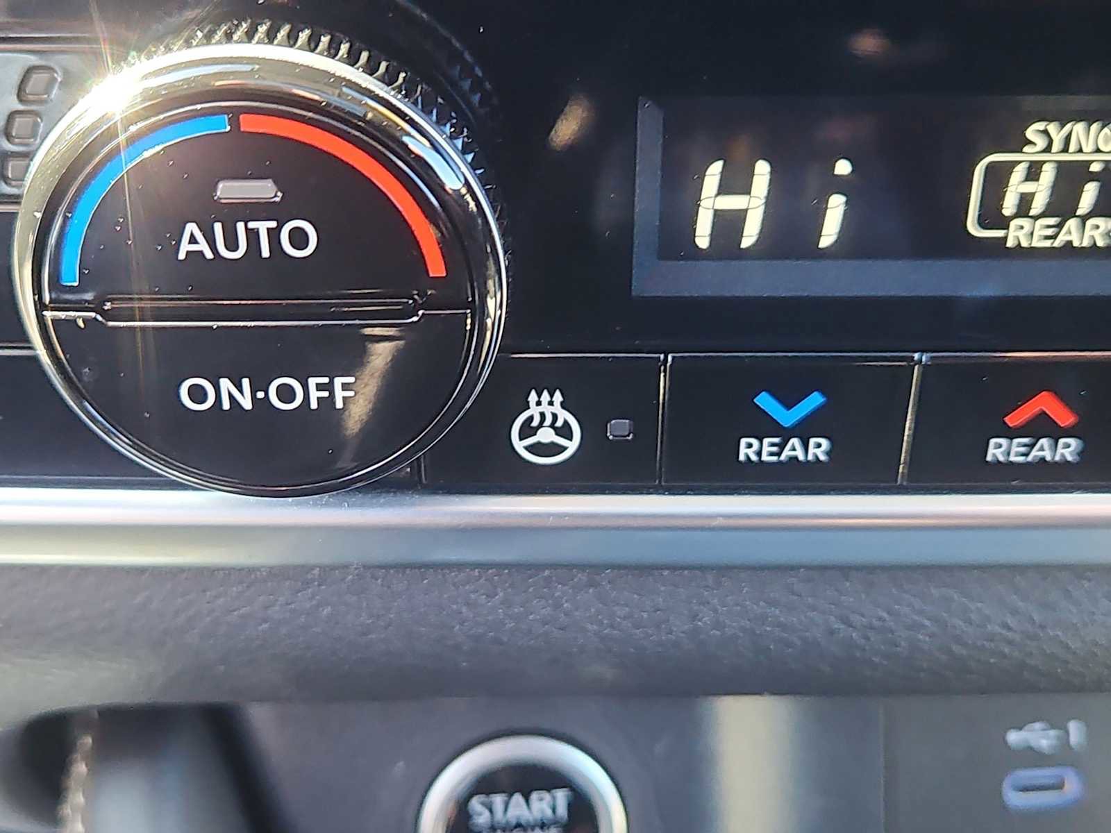 Used 2023 Nissan Rogue SL w/ SL Premium Package image 21