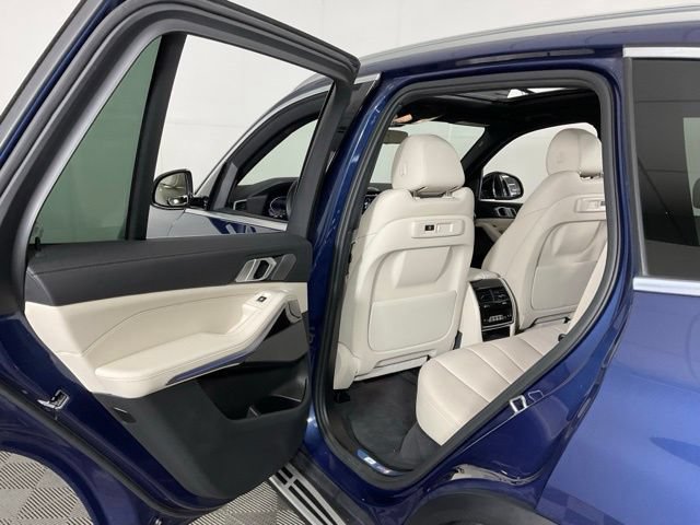 Used 2021 BMW X5 xDrive40i w/ Premium Package AWD/4WD image 37