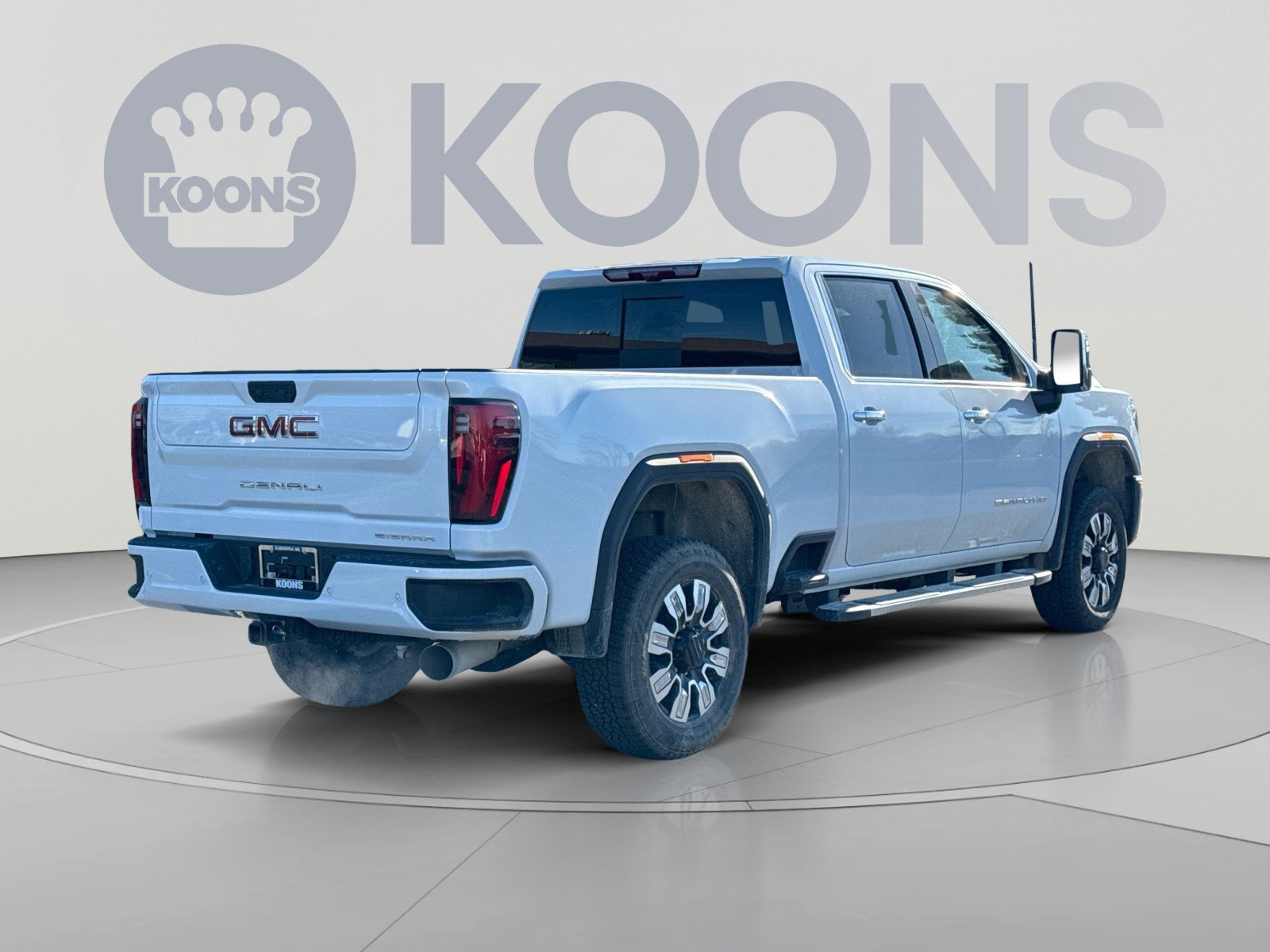 New 2026 GMC Sierra 2500 Denali w/ Denali Reserve Package AWD/4WD image 7