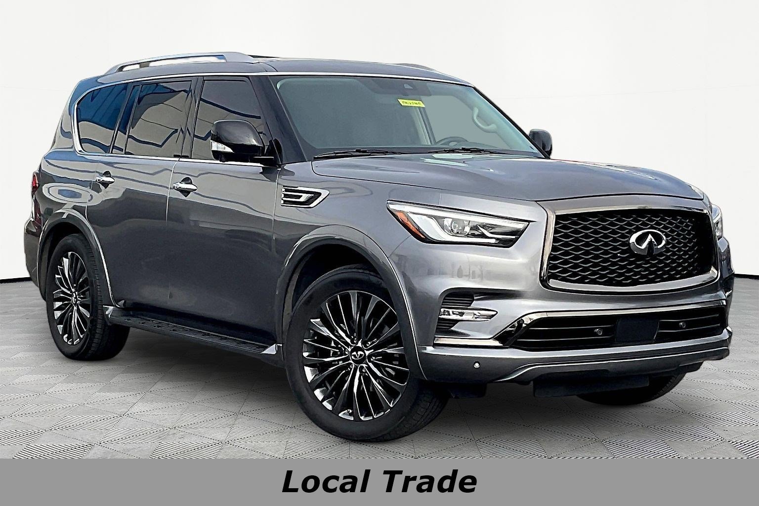 Used 2021 INFINITI QX80 Premium Select w/ All-Season Package AWD/4WD image 3