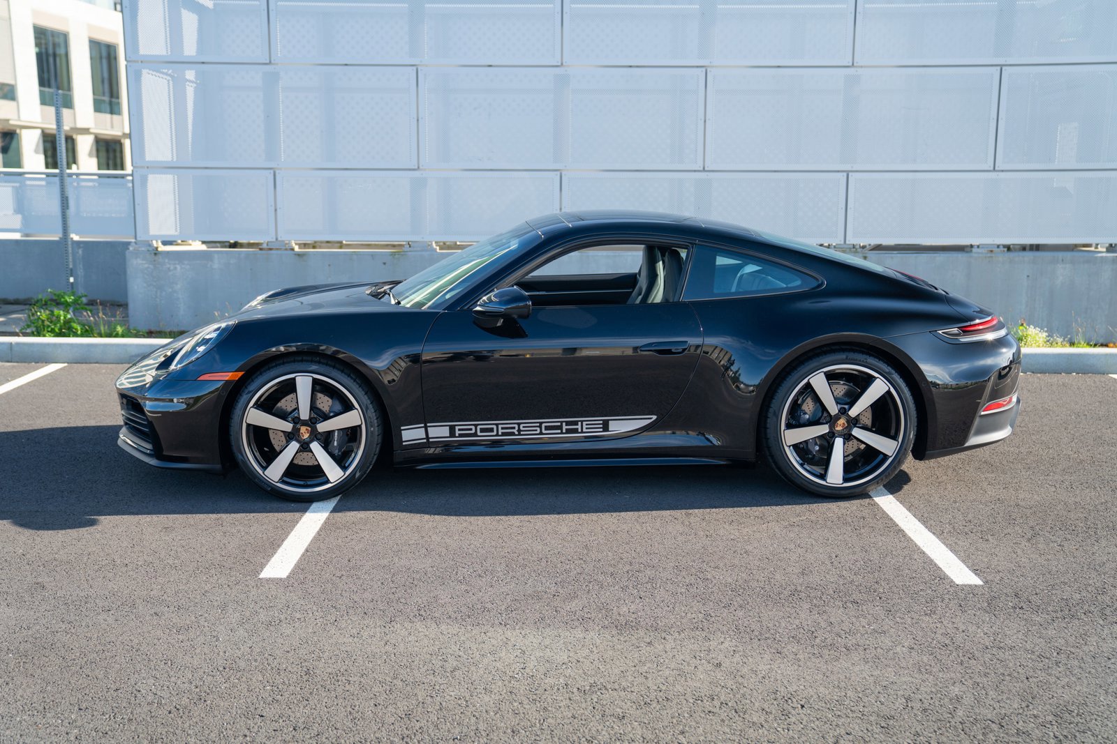 New 2026 Porsche 911 Carrera RWD image 2
