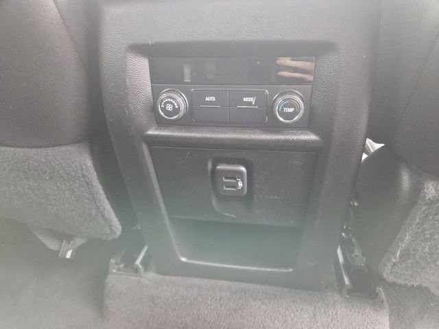 Used 2019 Chevrolet Traverse LS image 11