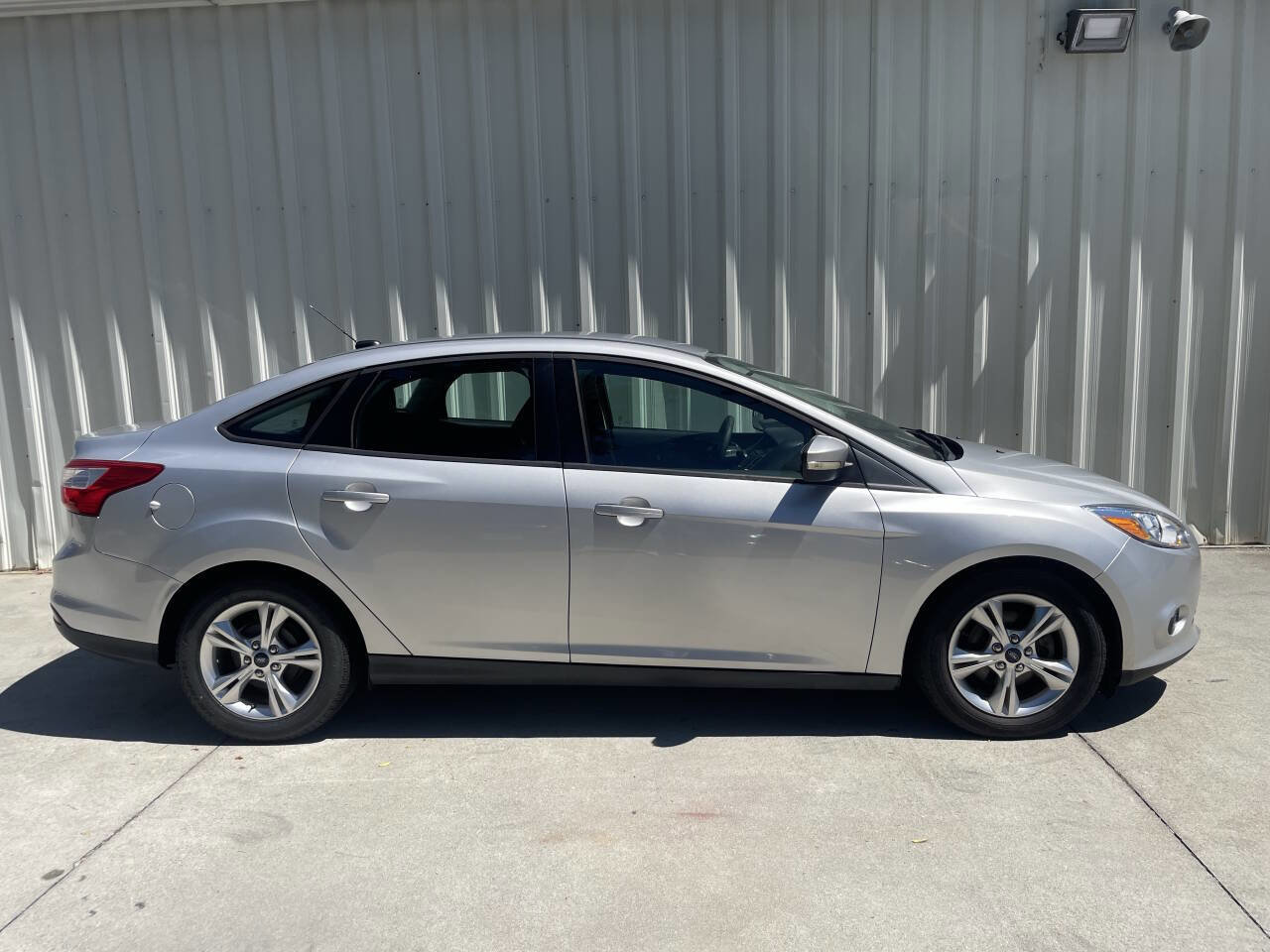 Used 2013 Ford Focus SE image 2