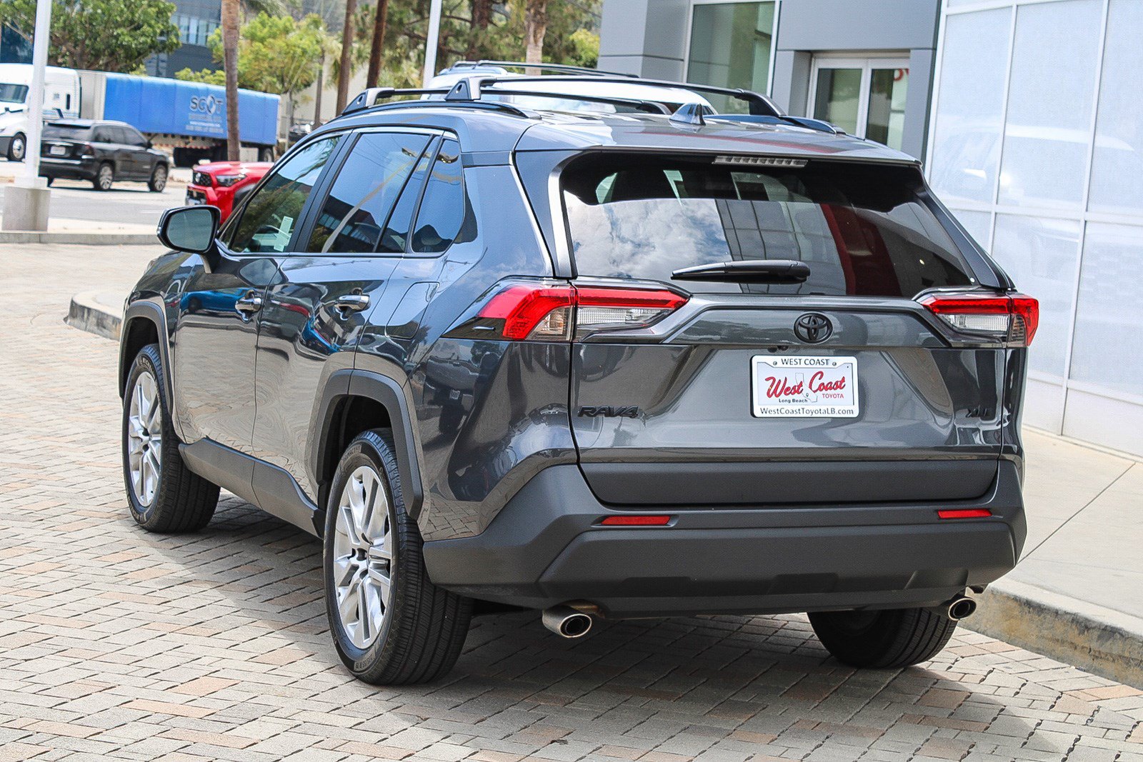Certified 2025 Toyota RAV4 XLE Premium FWD image 9