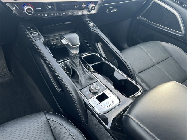 Used 2025 Kia Telluride EX w/ EX Captain's Chair Package image 20