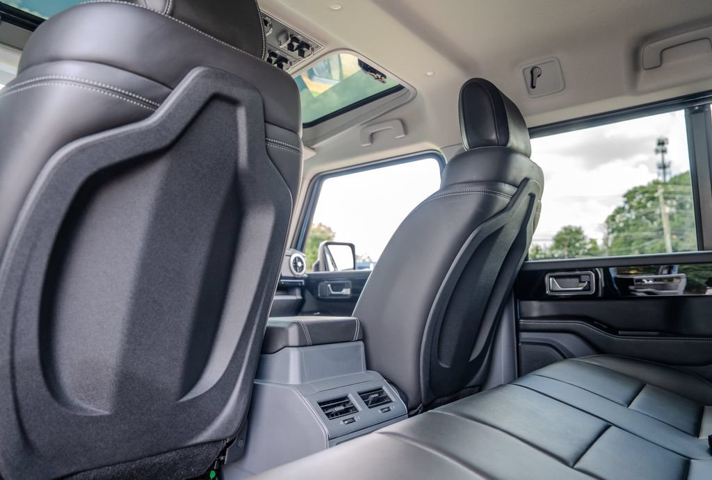 Used 2024 INEOS Grenadier AWD/4WD image 21