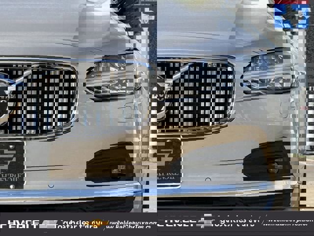 Used 2023 Volvo S90 B6 Ultimate image 4