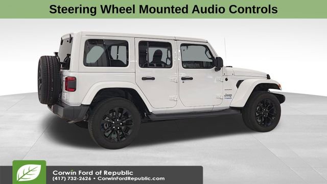 Used 2022 Jeep Wrangler Unlimited Sahara w/ Cold Weather Group image 9