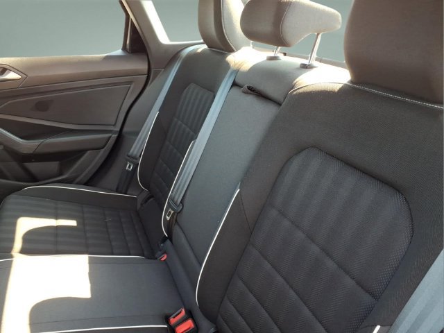 Used 2024 Volkswagen Jetta Sport FWD image 14