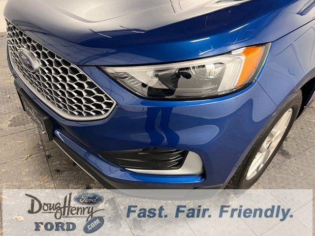 Used 2024 Ford Edge SEL image 10