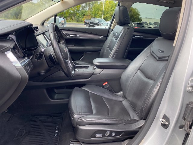 Certified 2019 Cadillac XT5 Luxury AWD/4WD image 16