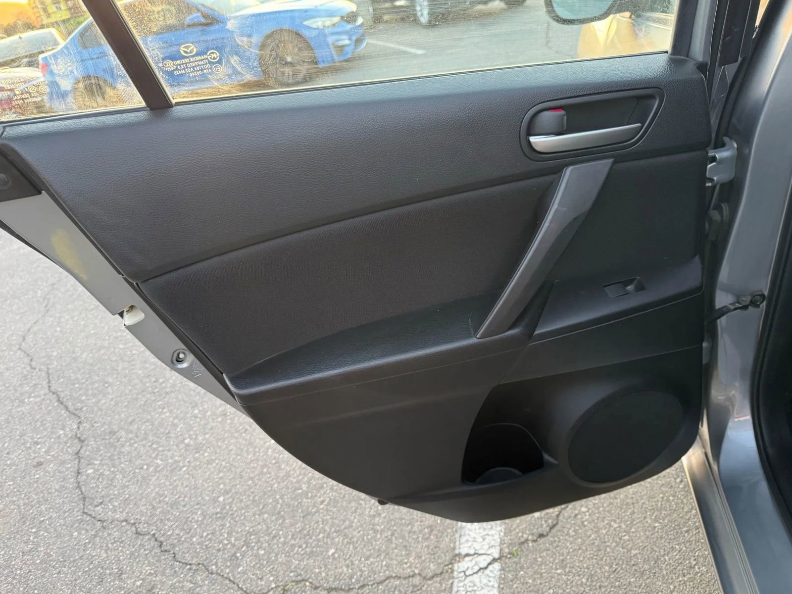 Used 2012 MAZDA MAZDA3 i Touring image 22