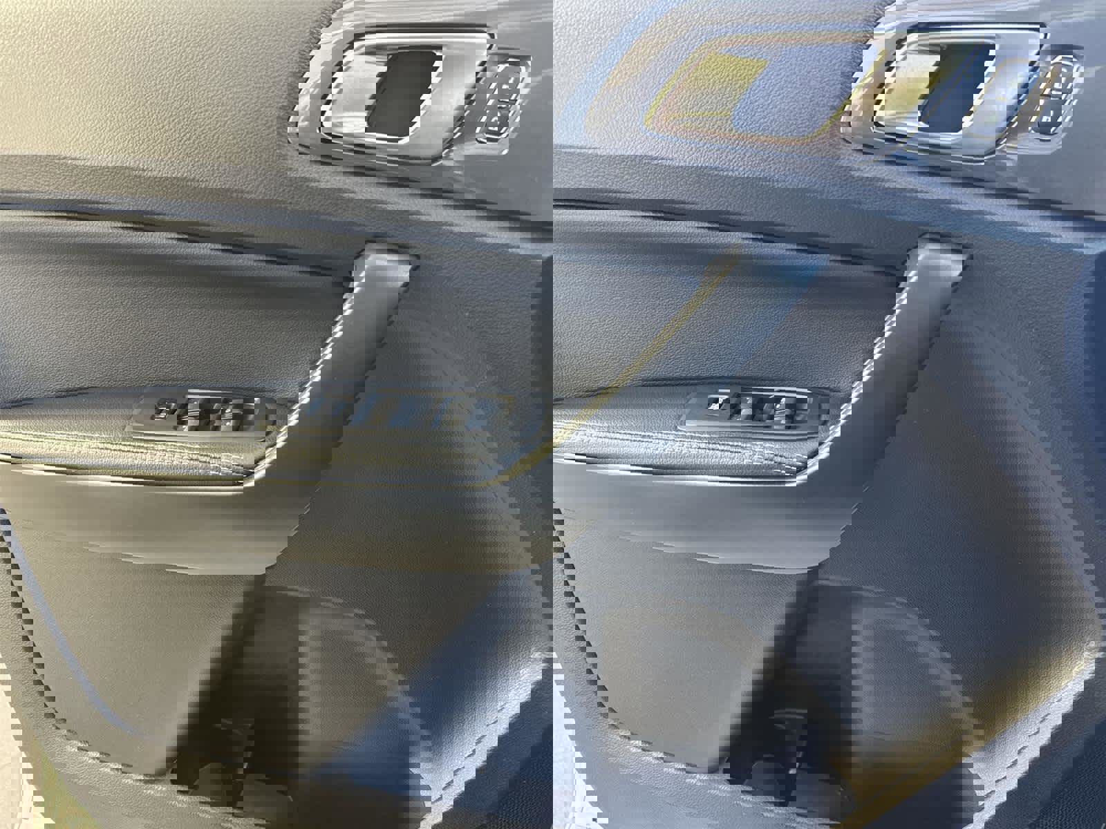 Used 2020 Ford Ranger Lariat w/ Equipment Group 501A Mid image 20